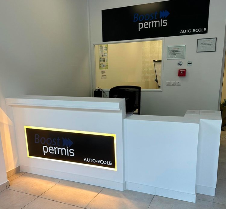 comptoir sur-mesure auto-école